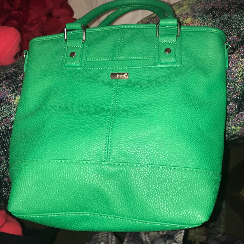 Green purse !